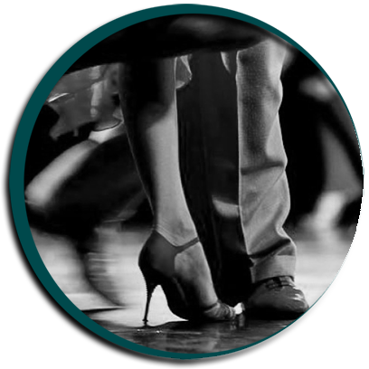 image couple danseurs de tango valse cha-cha paso doble quickstep